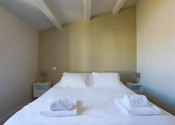 Lumineux Pour 6 Personnes *